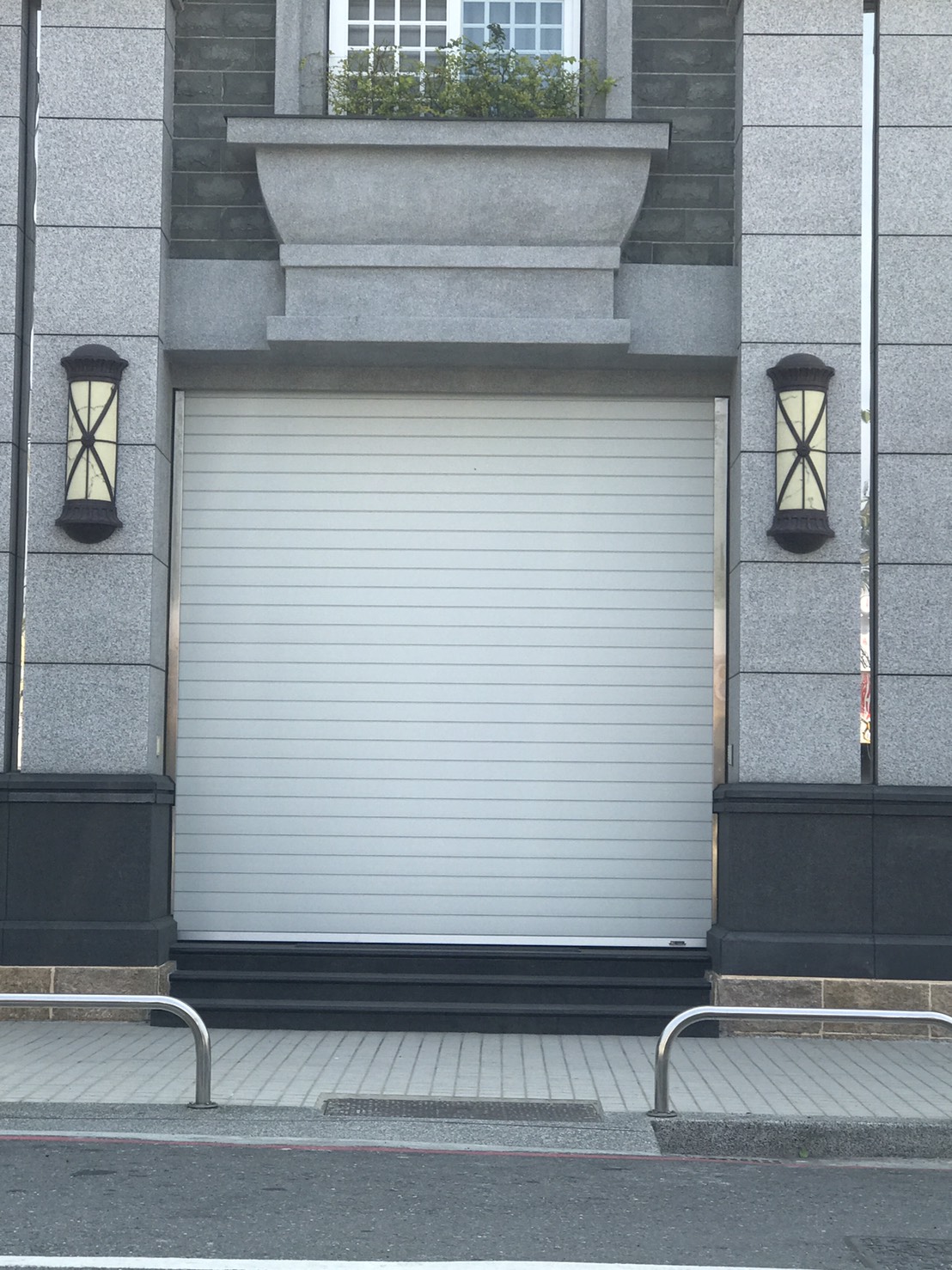 台中太平快速捲門