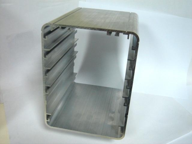 擠型-超大型硬碟盒-3