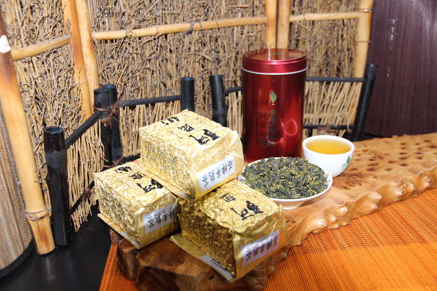 阿里山石棹半熟烏龍茶