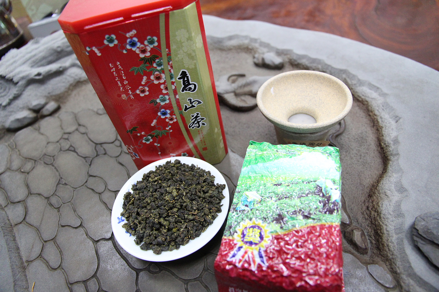 鹿谷炭培烏龍茶