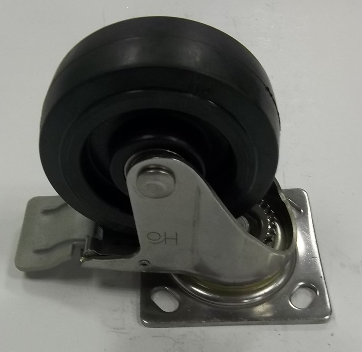 08-4x2(輕)雙剎車輪-橡膠