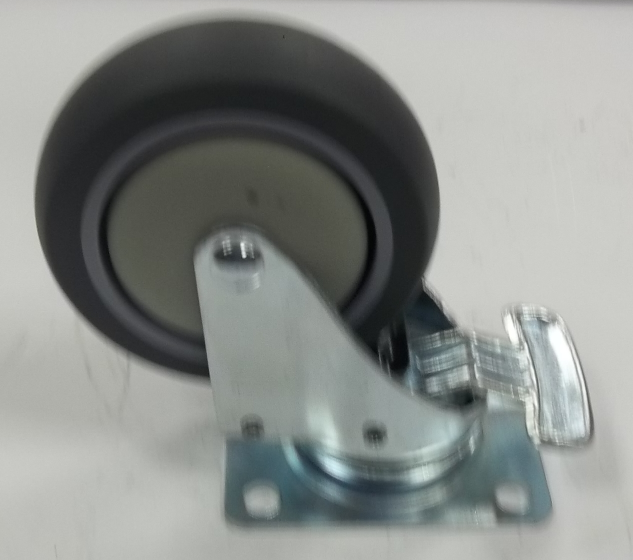 05-4PR-四角剎車輪#33