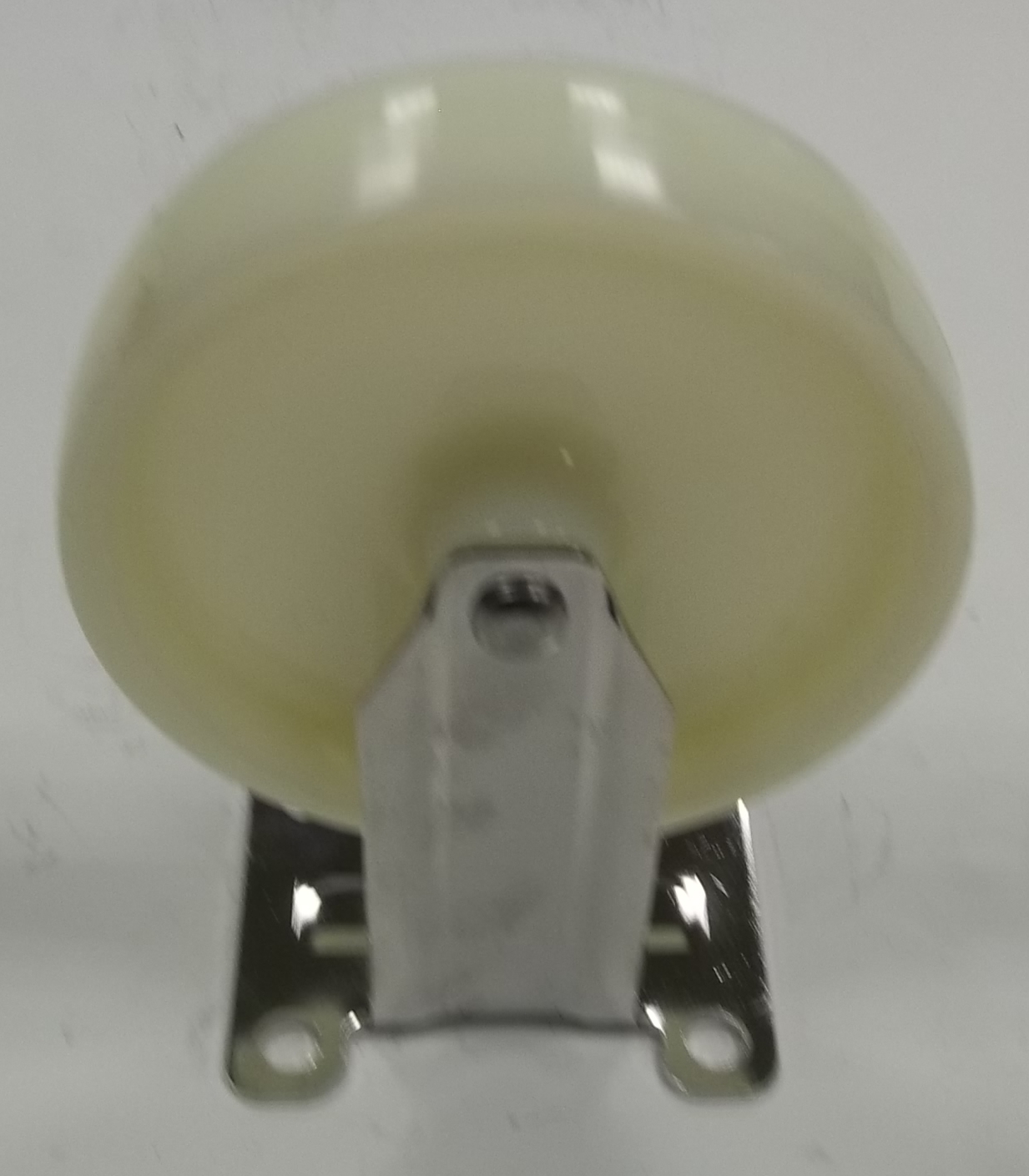 05-5尼龍中型固定輪-白鐵