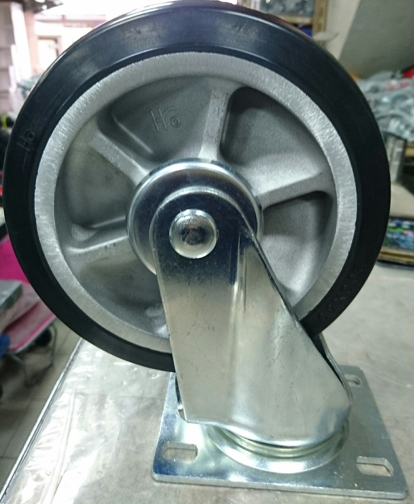 08-8x2-橡膠-活動輪-08