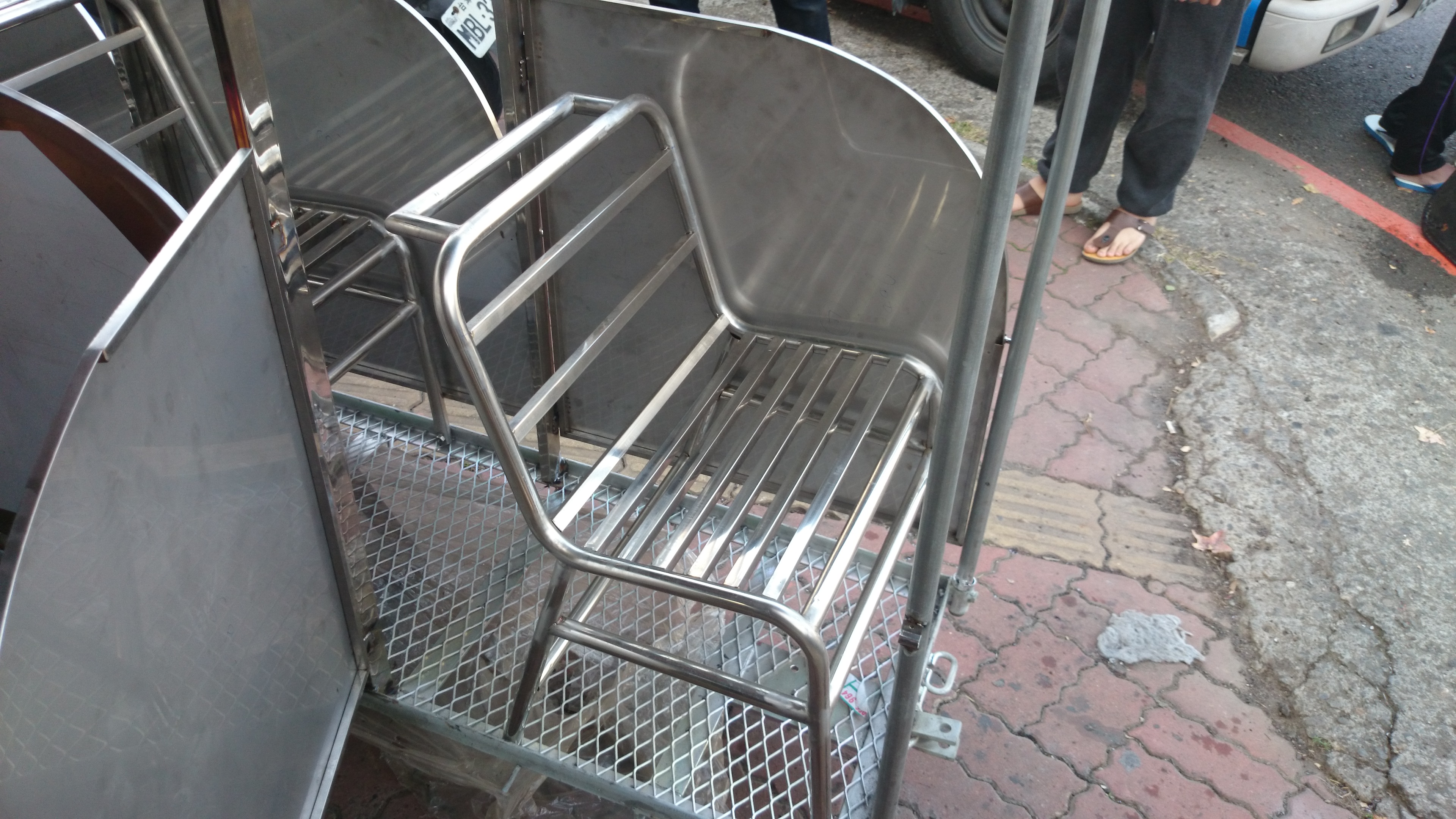 遊園車不銹鋼座椅