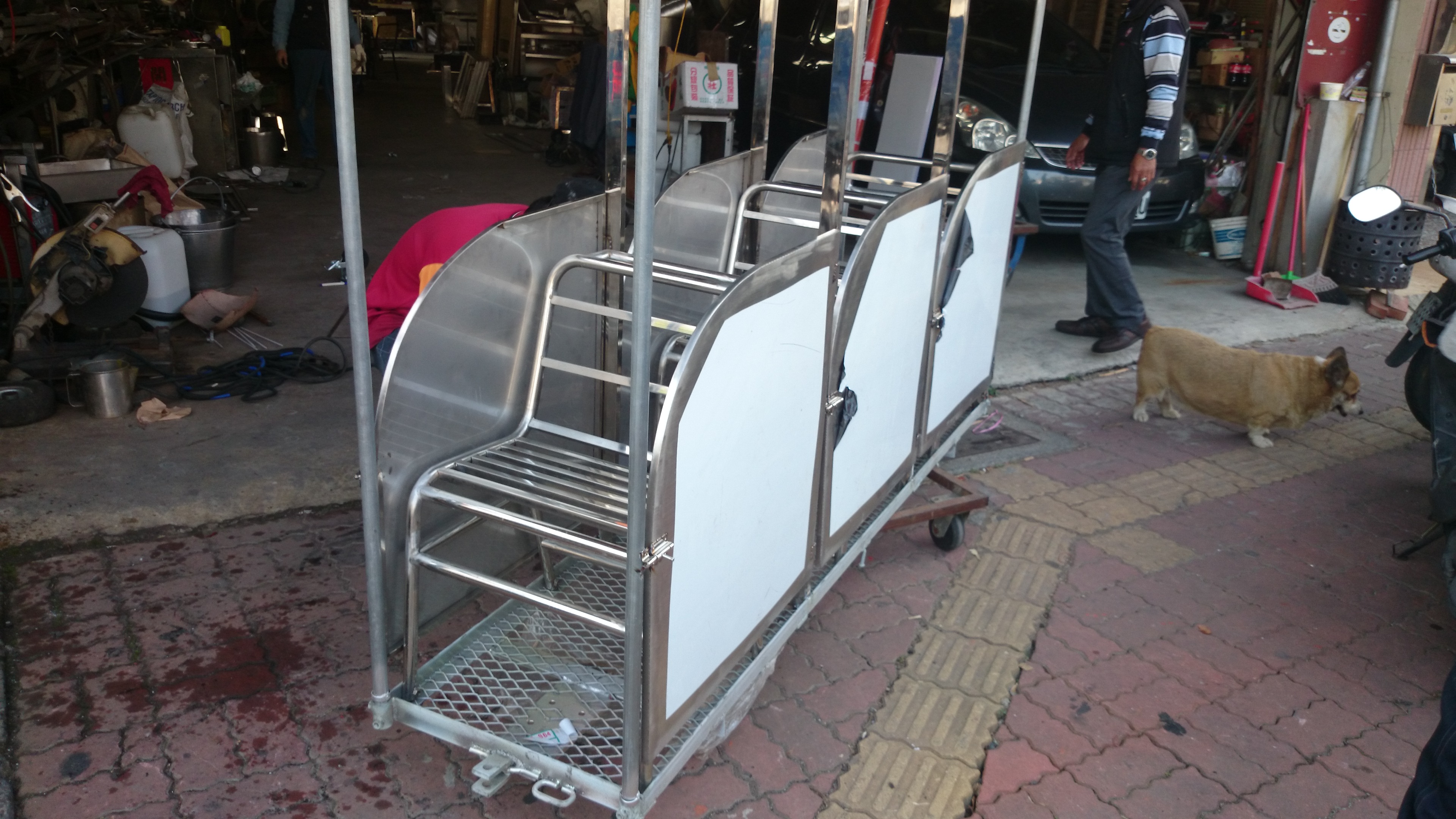 遊園車不銹鋼座椅