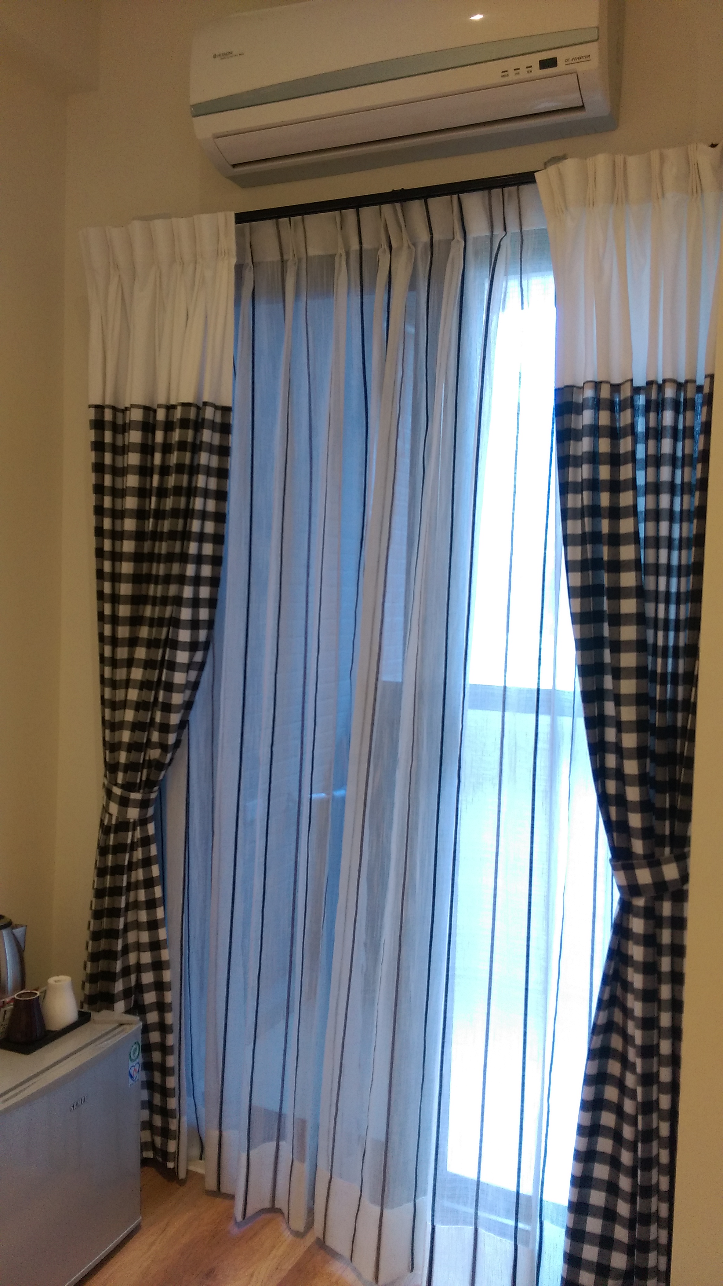 弘宇窗簾傢飾設計