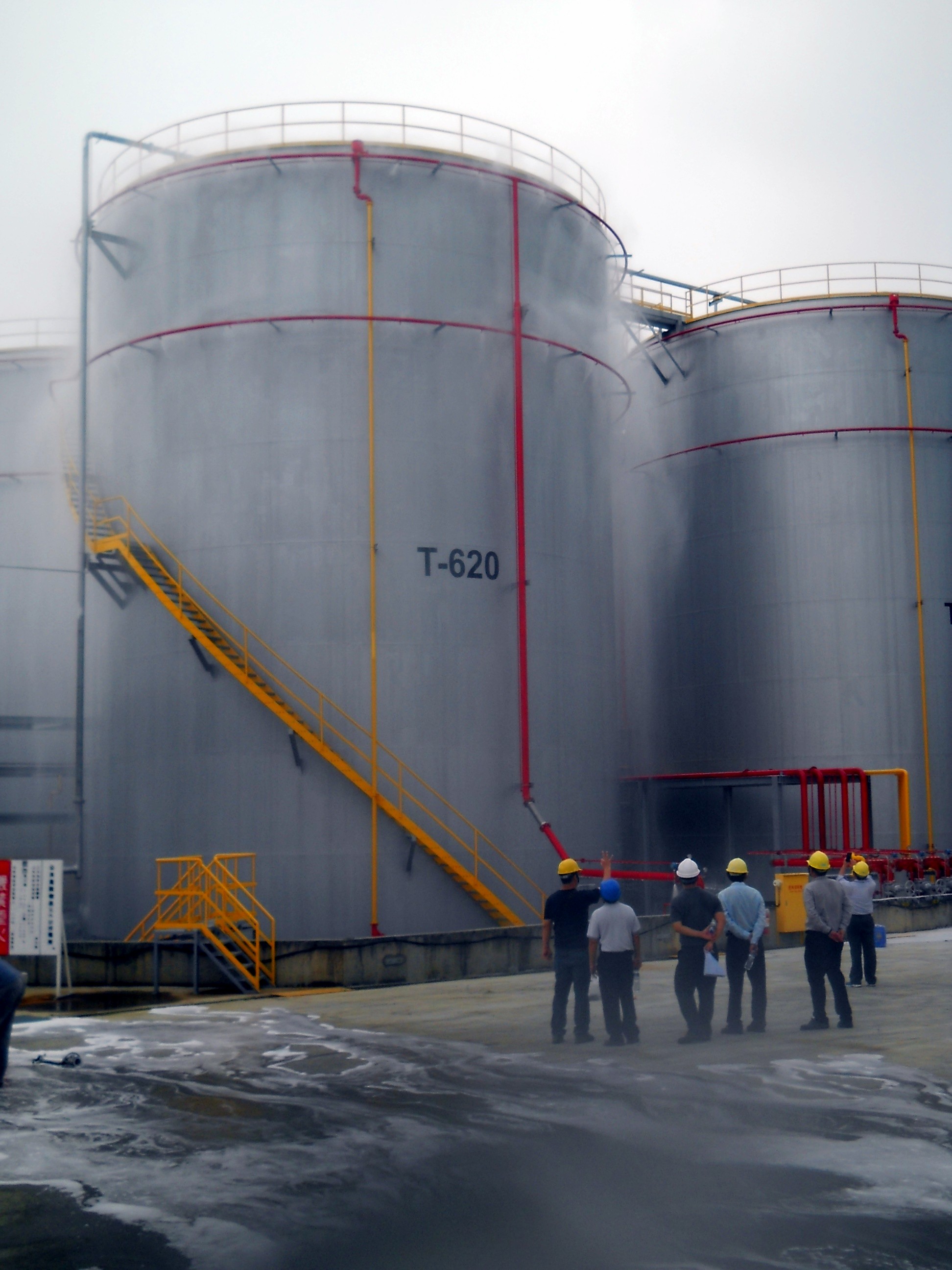 桶槽冷却撒水設備動作