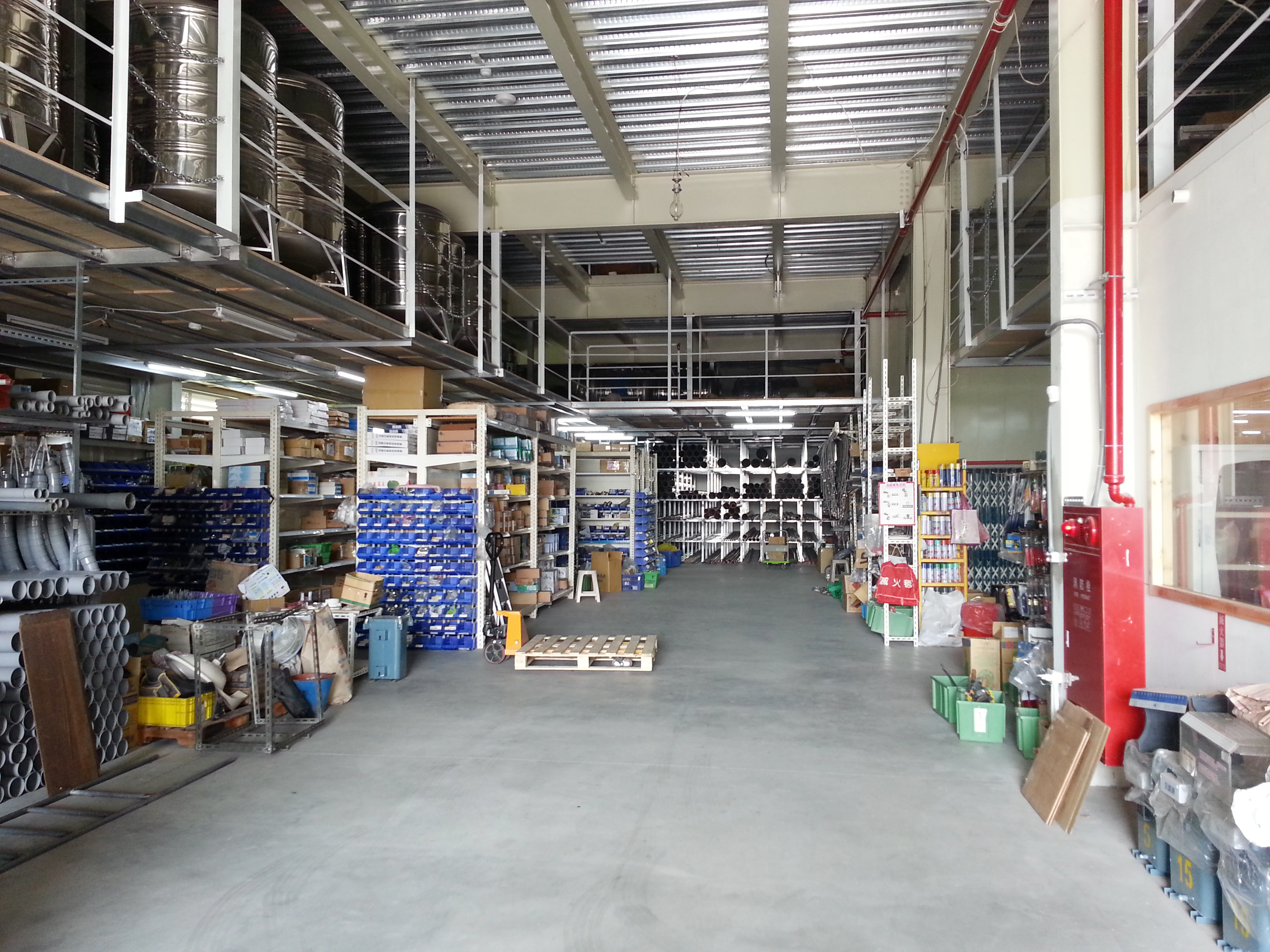 廠房物料區