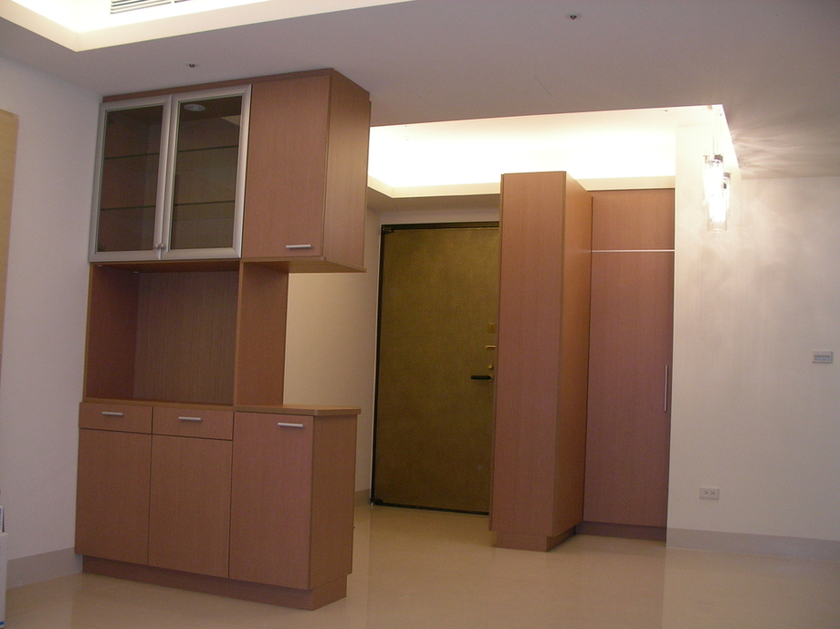 玄關置物櫃及鞋桂