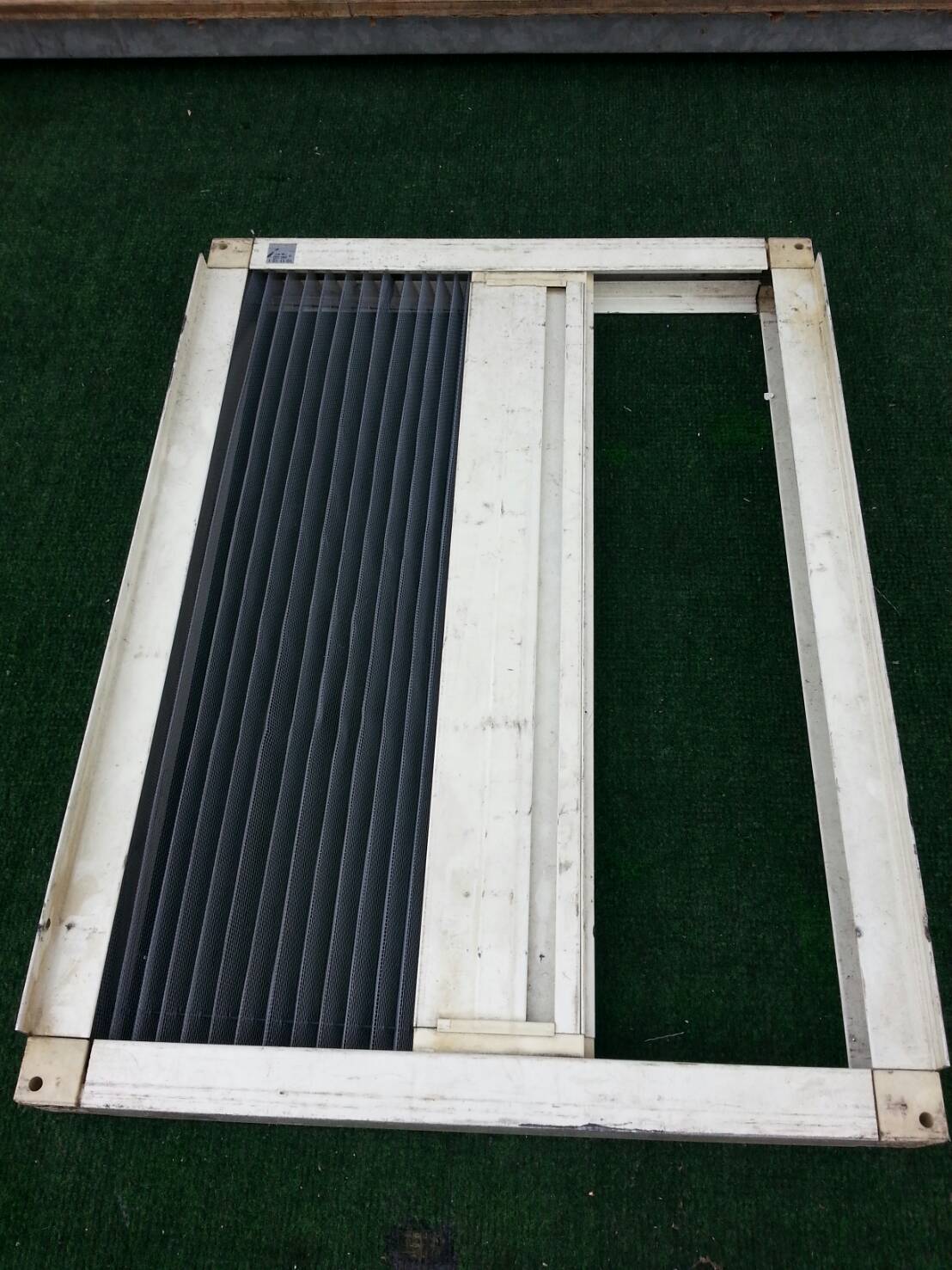 折疊式紗窗樣品