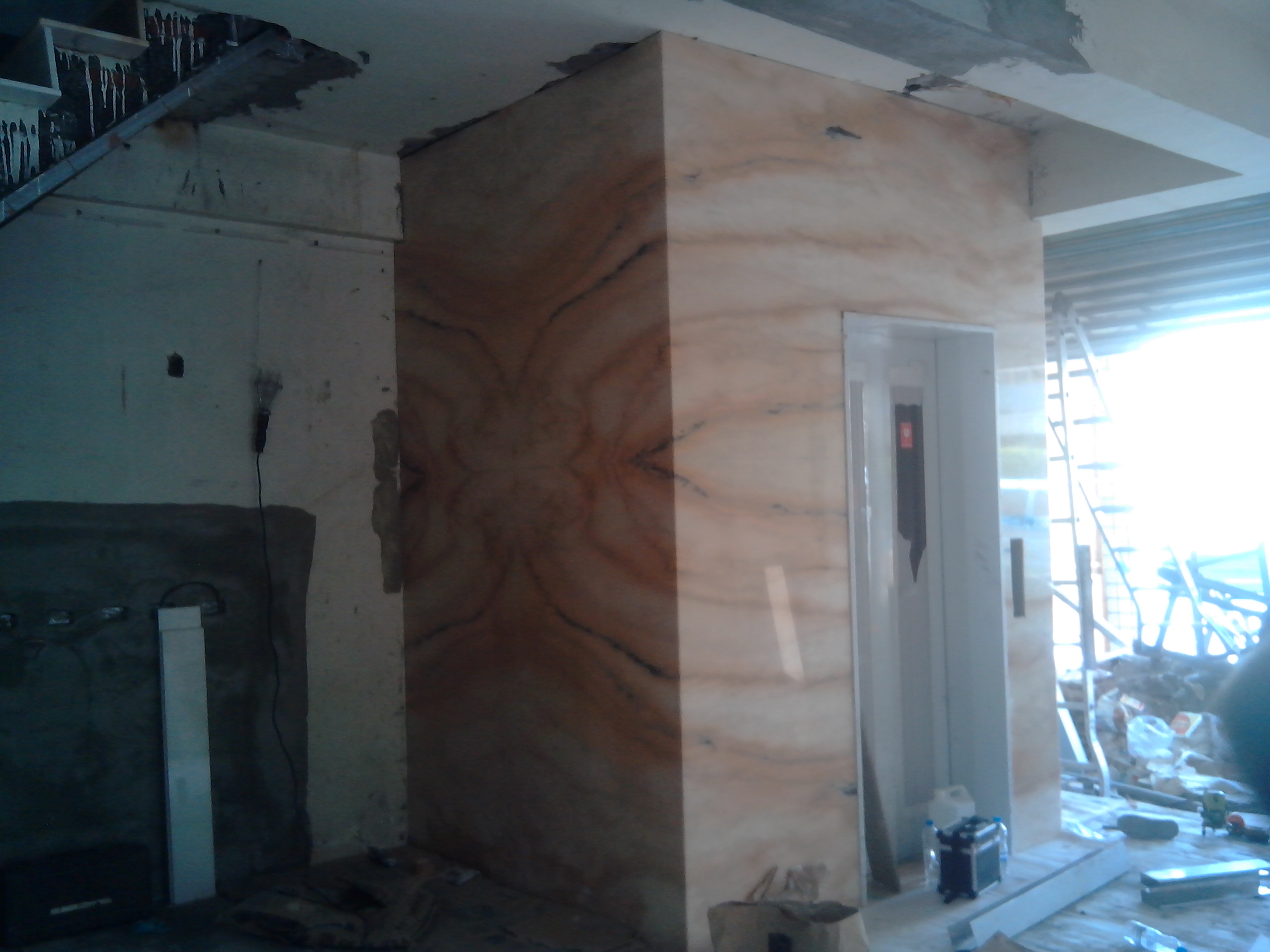 大理石電梯外牆面