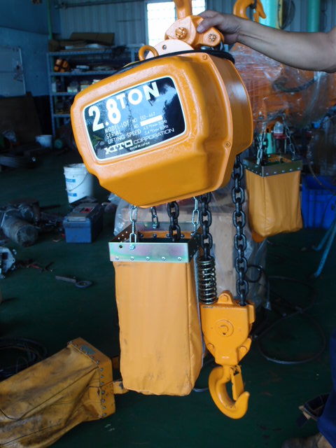 2.8噸電動鏈條吊車