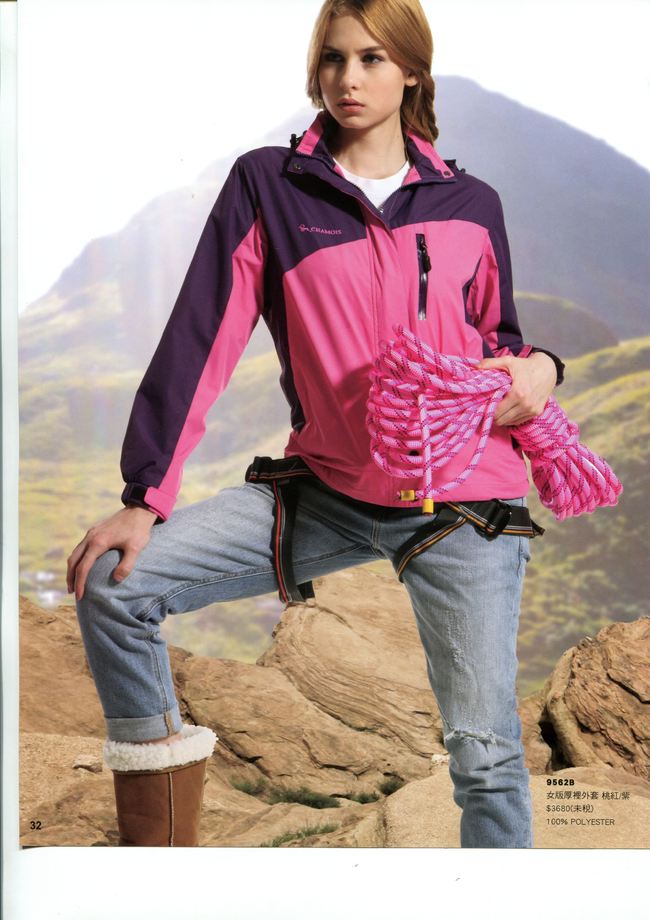 9562B女版厚裡外套&nbsp;