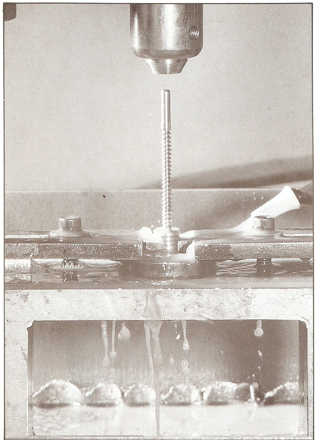 星彩企業拉床加工99