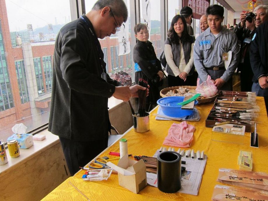 後備司令部100年金環獎巡迴美展