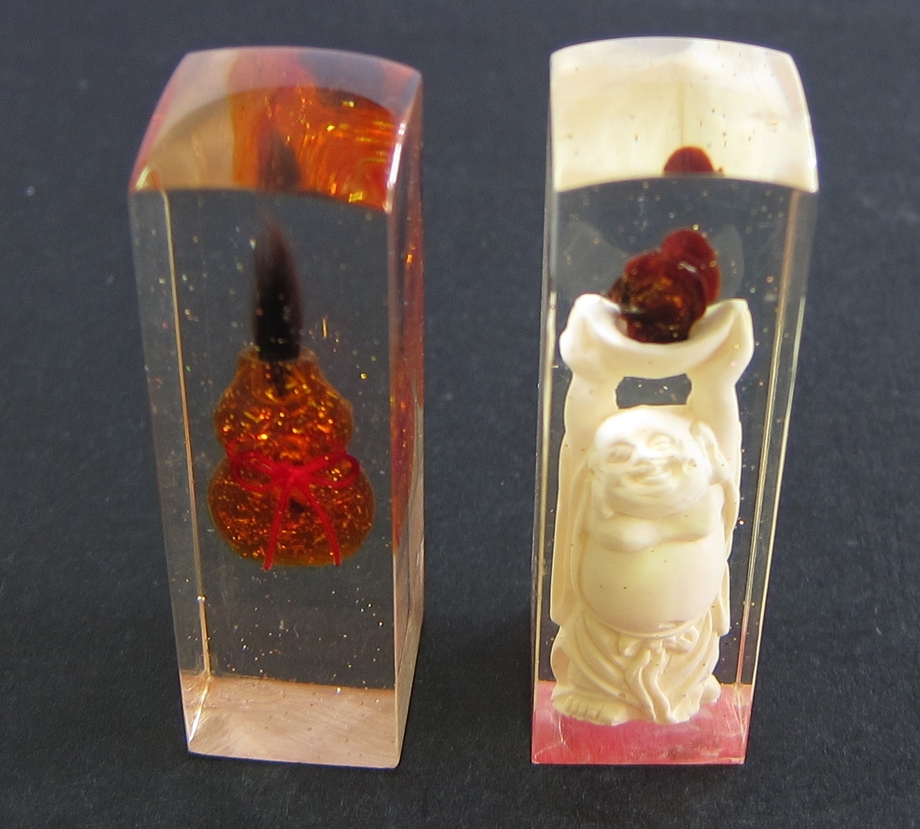 波麗仿水晶葫蘆與財神爺髮臍印章