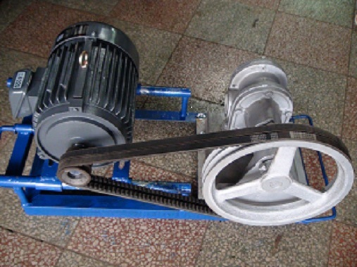 齒輪式油泵浦(油機)