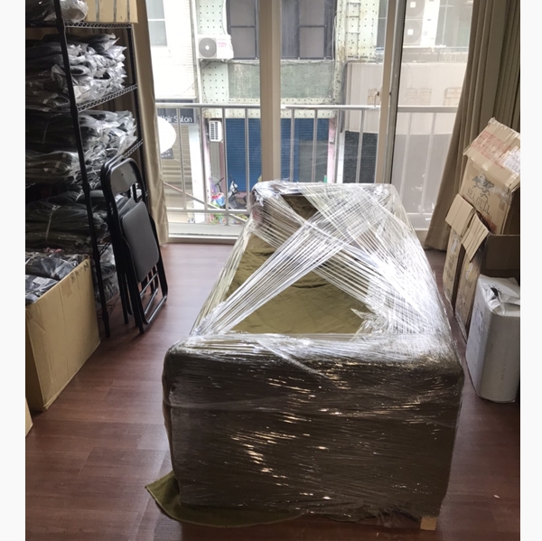 棉被+包膜=真正的保護您的傢俱！七巧搬家-清空-精緻搬家-專業搬運