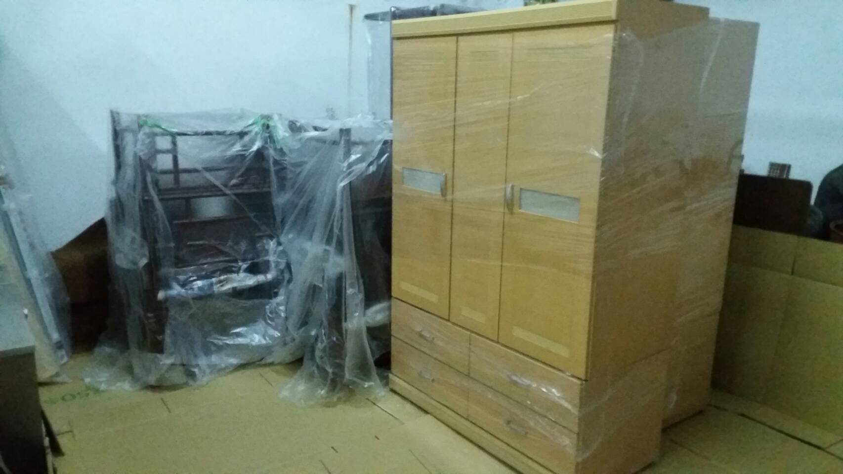 大型櫃子照樣搬好包滿-七巧搬家-清空-精緻搬家-專業搬運