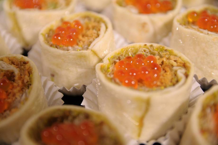 墨西哥酪梨醬佐鮭魚卵