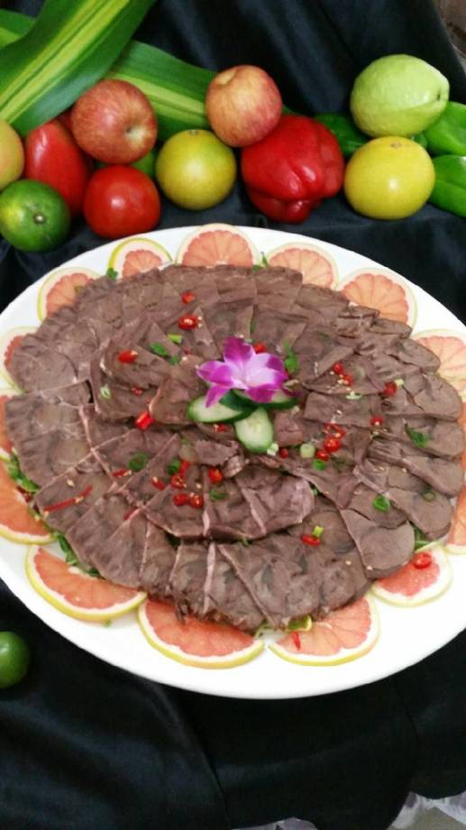 醋拌青蔥滷牛腱