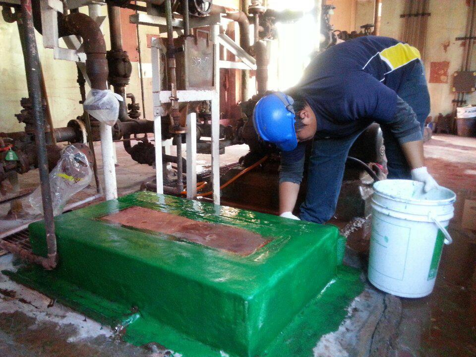 食品廠機座施作FRP玻璃纖維層耐酸耐蝕工程