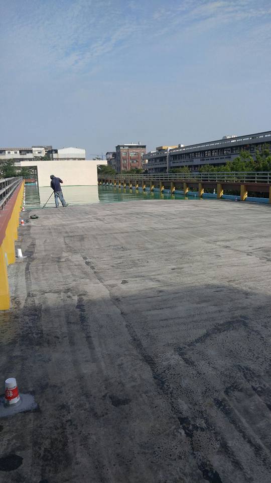 高雄福×國小PU跑道施工