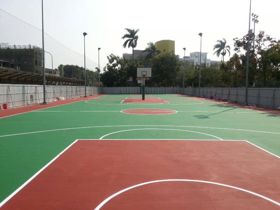 嘉義大學新×校區..壓克力球場重新整地施工