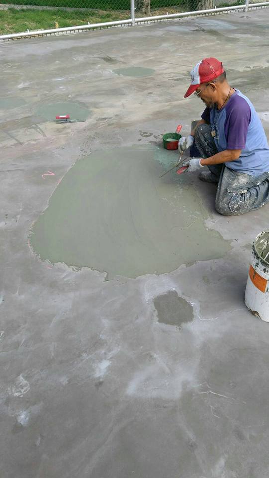 社區球場~壓克力球場施工