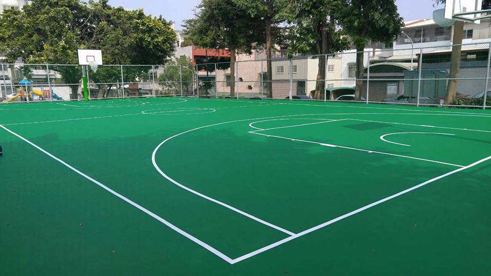 社區球場~壓克力球場施工