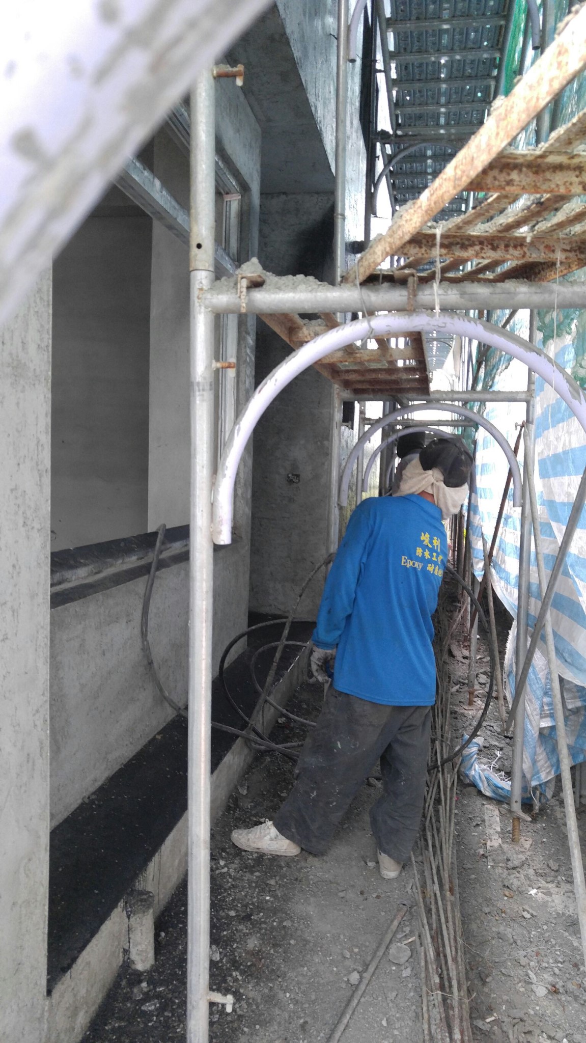 不銹鋼公司副理新宅水性環保彈泥防水工程