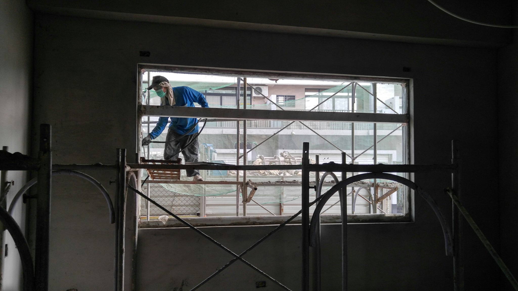 不銹鋼公司副理新宅水性環保彈泥防水工程