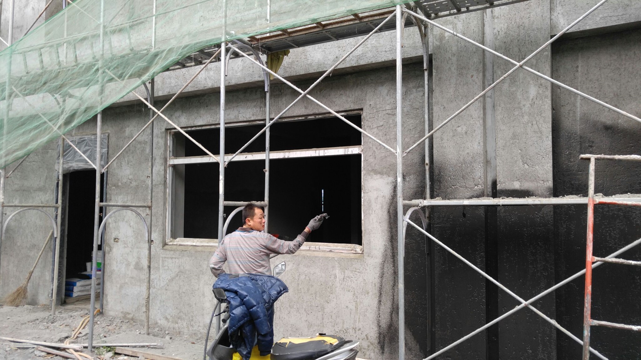 不銹鋼公司副理新宅水性環保彈泥防水工程