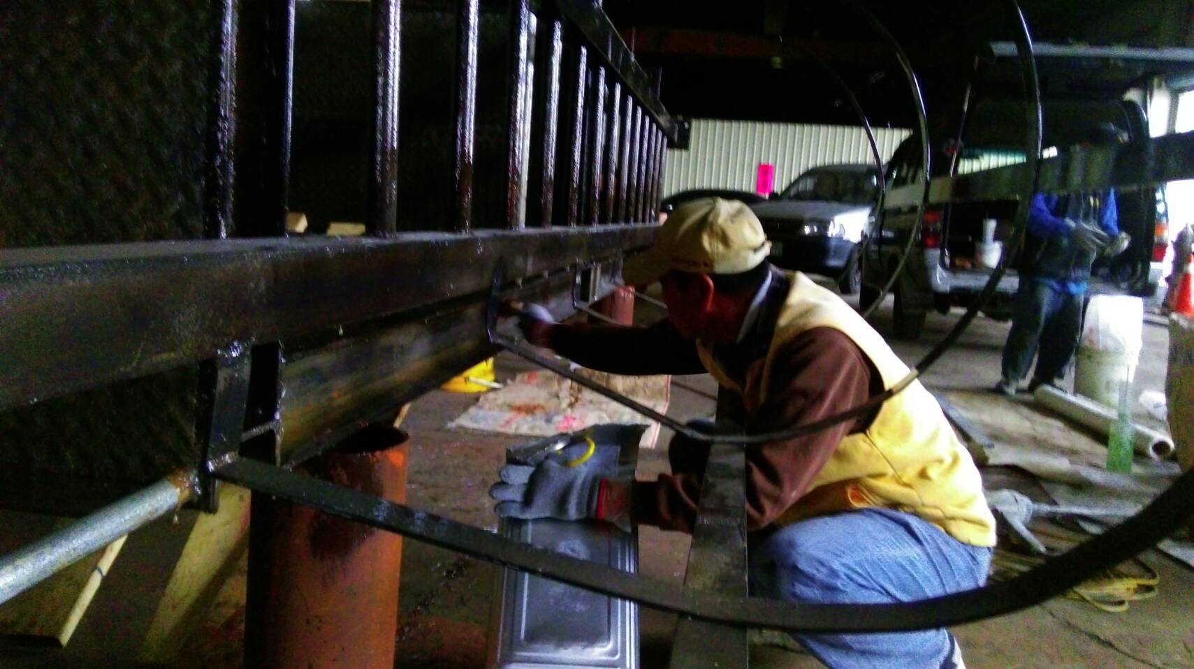 鋼鐵公司FRP玻璃纖維層工程施作