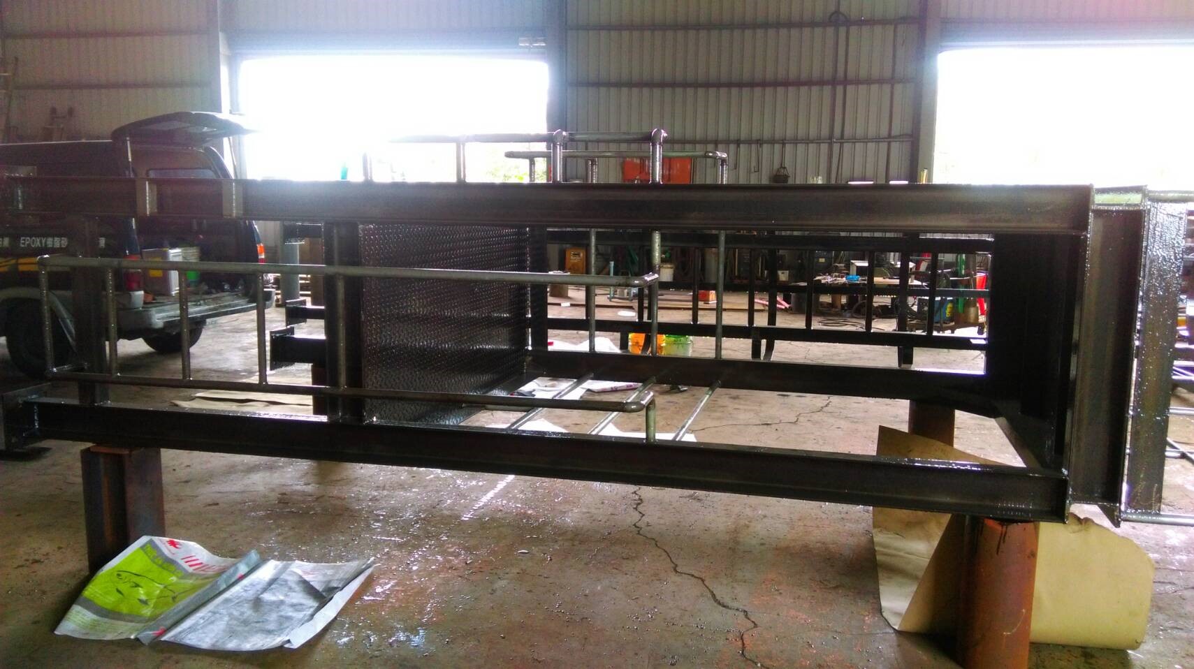 鋼鐵公司FRP玻璃纖維層工程施作