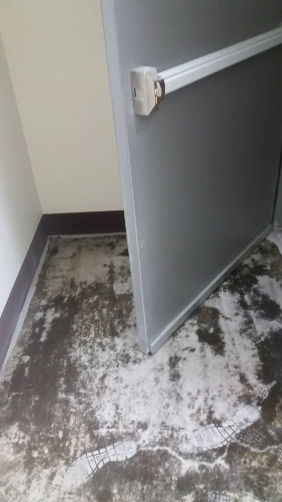 材料製造商EPOXY