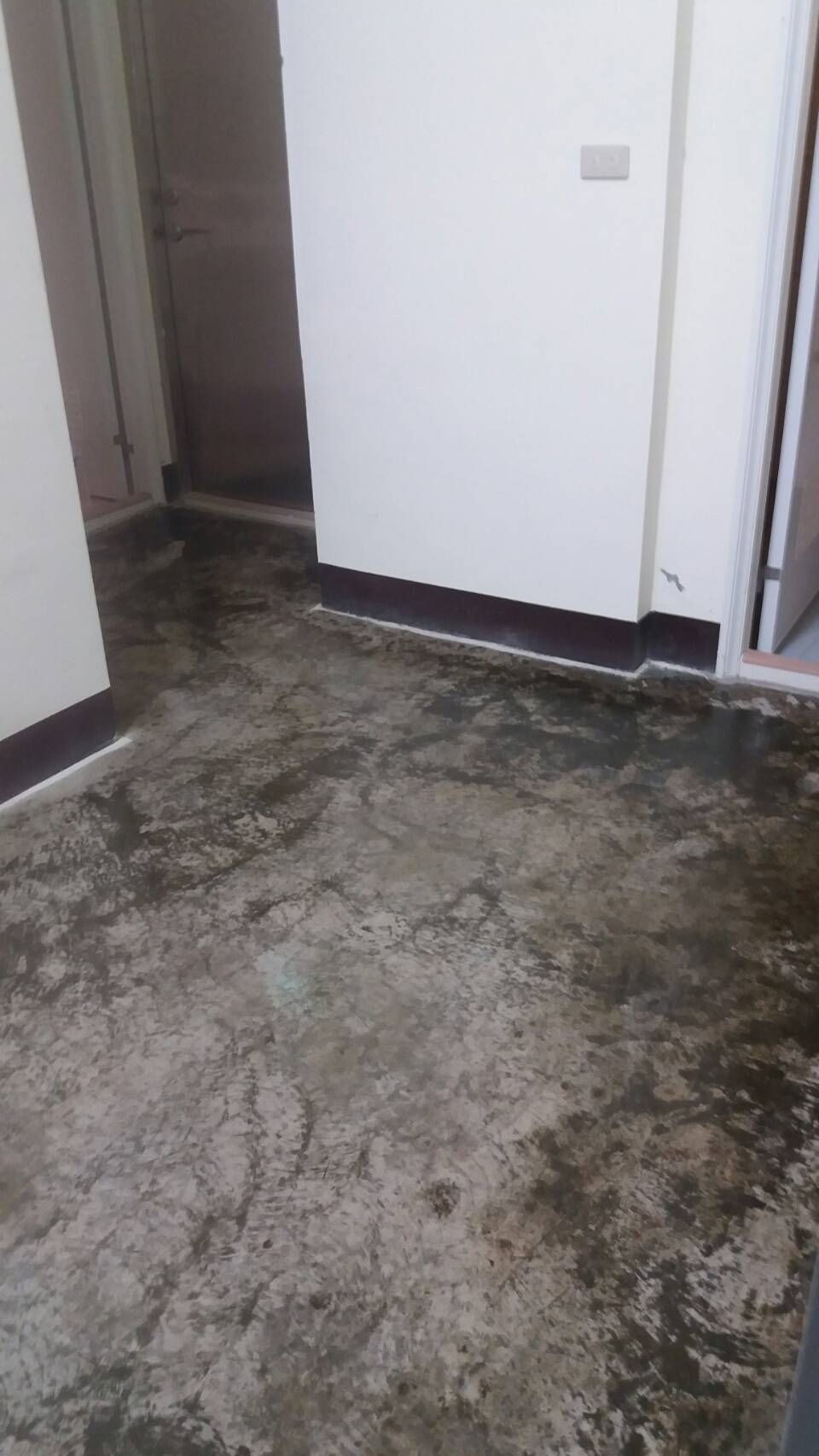 材料製造商EPOXY