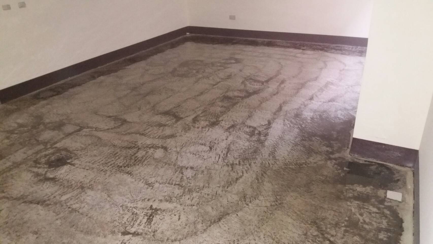 材料製造商EPOXY