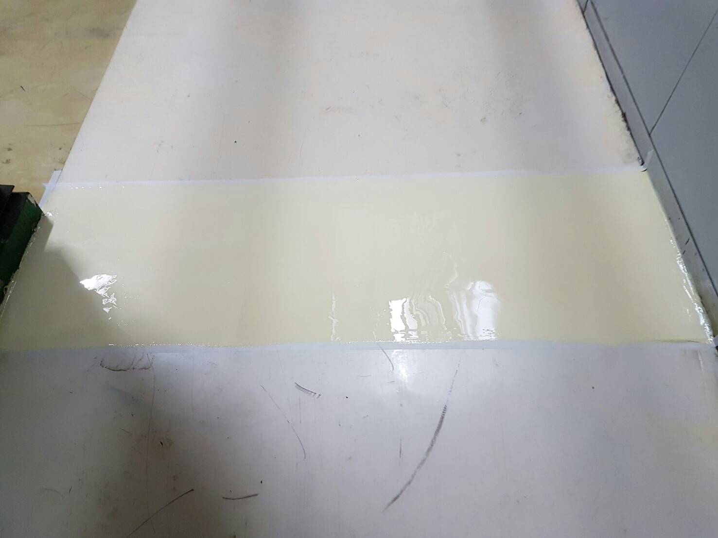 半導體一廠倉庫內施作EPOXY