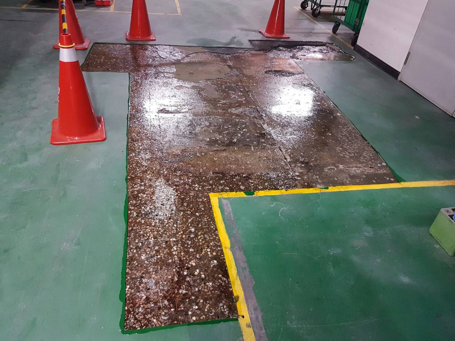 半導體二樓走道EPOXY