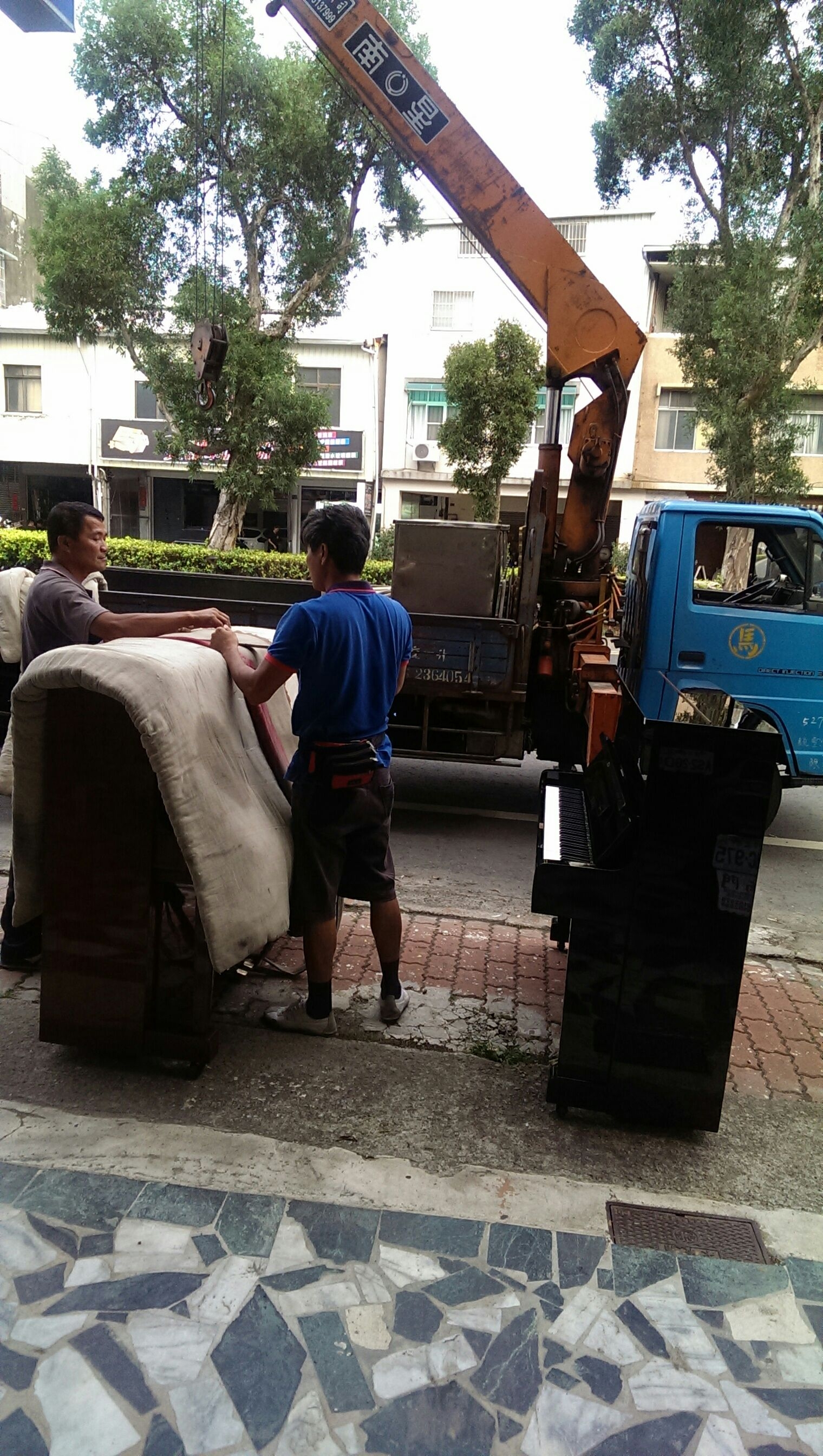 鋼琴搬運