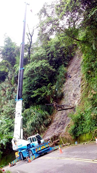 信豐吊車起重工程行