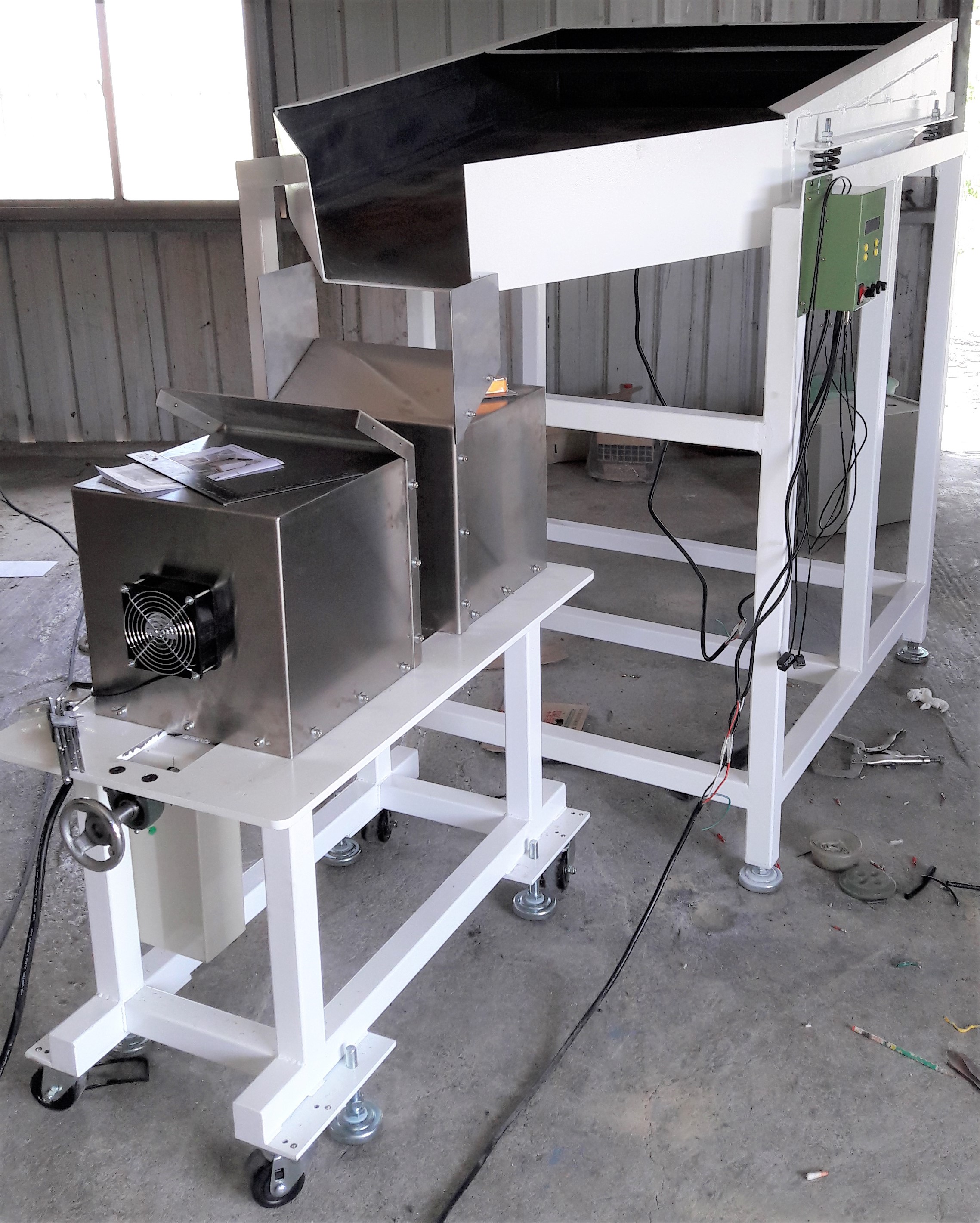 螺絲磁性排列機