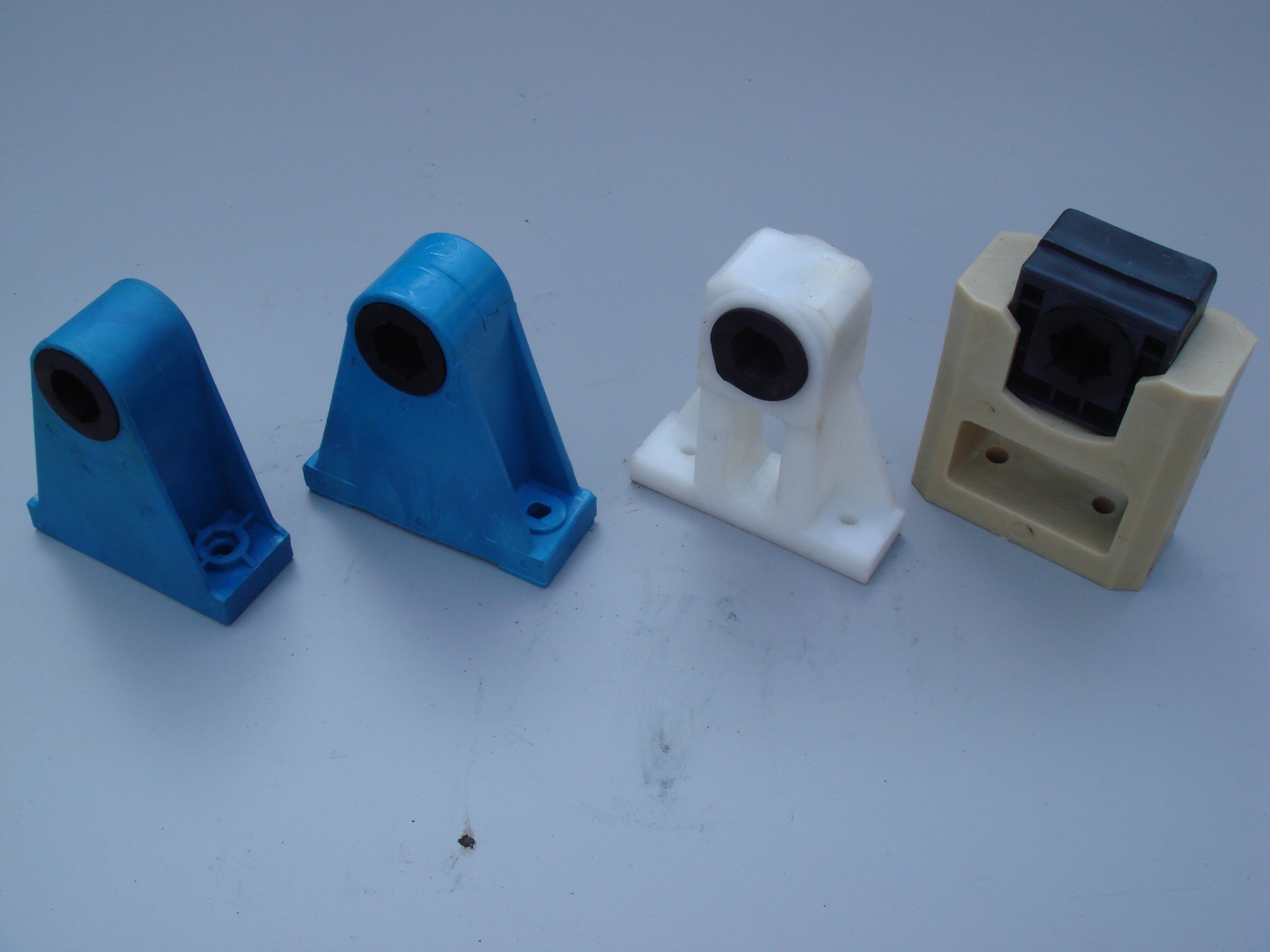 軸芯支承座（塑膠）