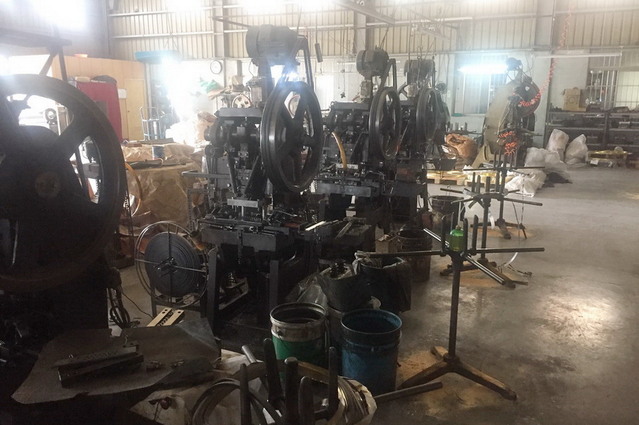 撞釘撞釘蓋生產製造