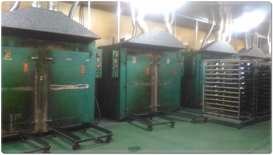 噴完漆烘乾硬化