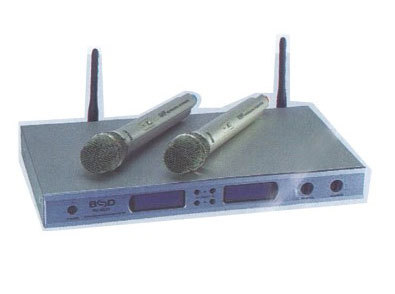 UHF可調頻式無線麥克風組合機