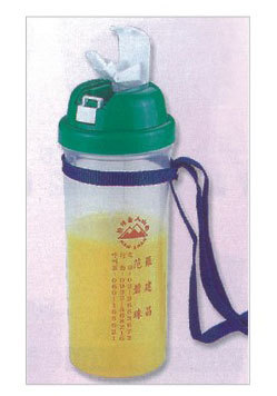 700cc彈跳掀蓋水壺