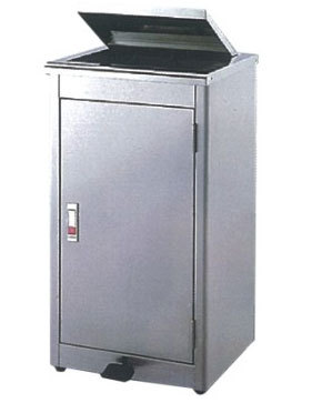 E-303-C腳踏式清潔箱